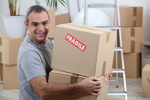 Transparent moving rates for Man With A Van Camberwell